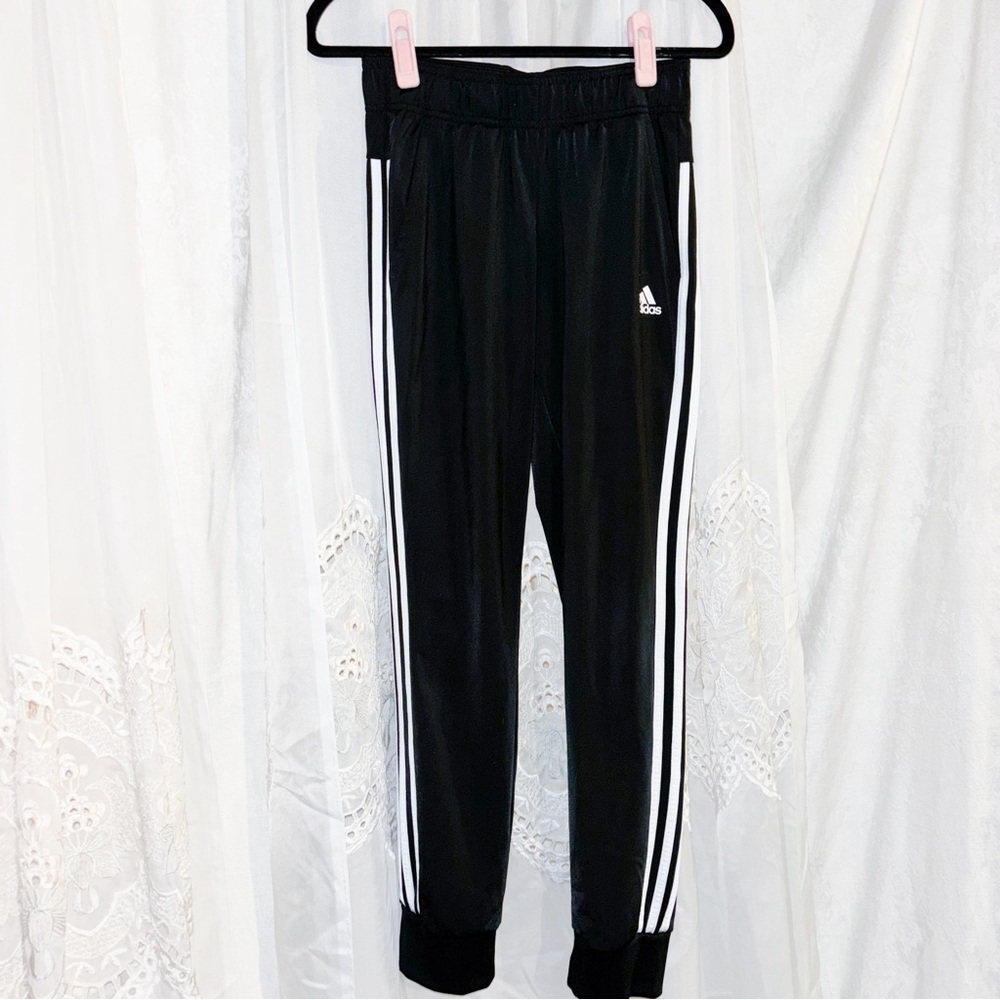 Women’s Adidas Joggers